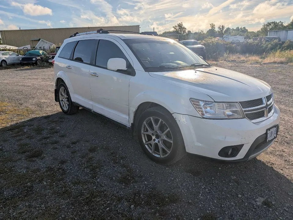 Dodge Journey 2015 photo 3