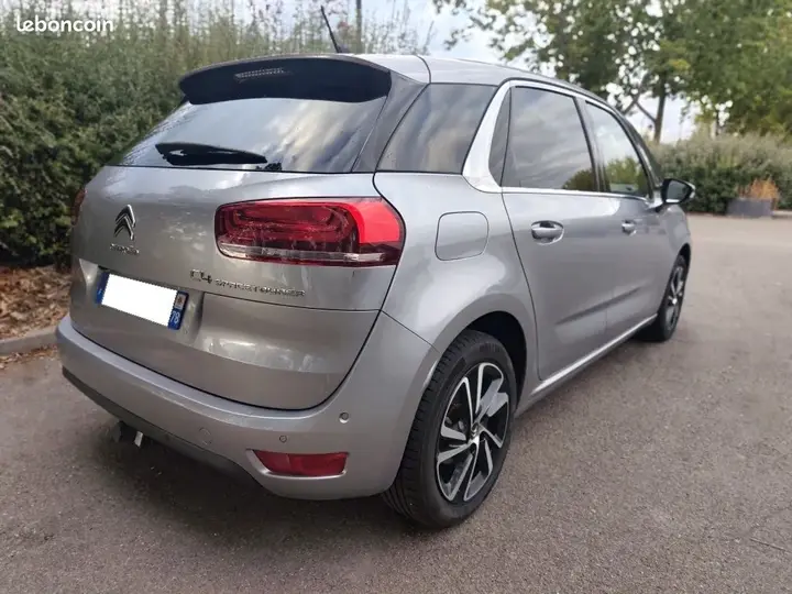 Citroen C4 Picasso 2019 photo 3