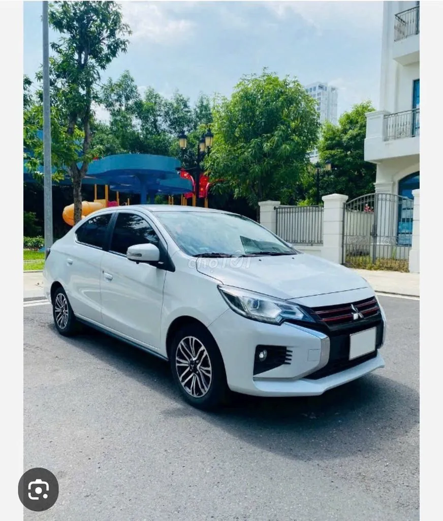 Mitsubishi Attrage