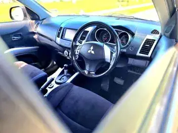 Mitsubishi Outlander 2006 photo 3