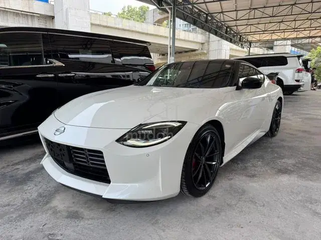 Nissan Fairlady