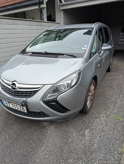 Opel Zafira Tourer