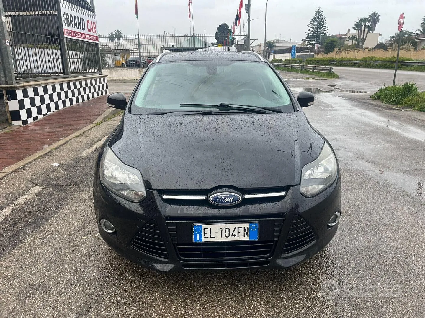 Ford Focus 2012 photo 2