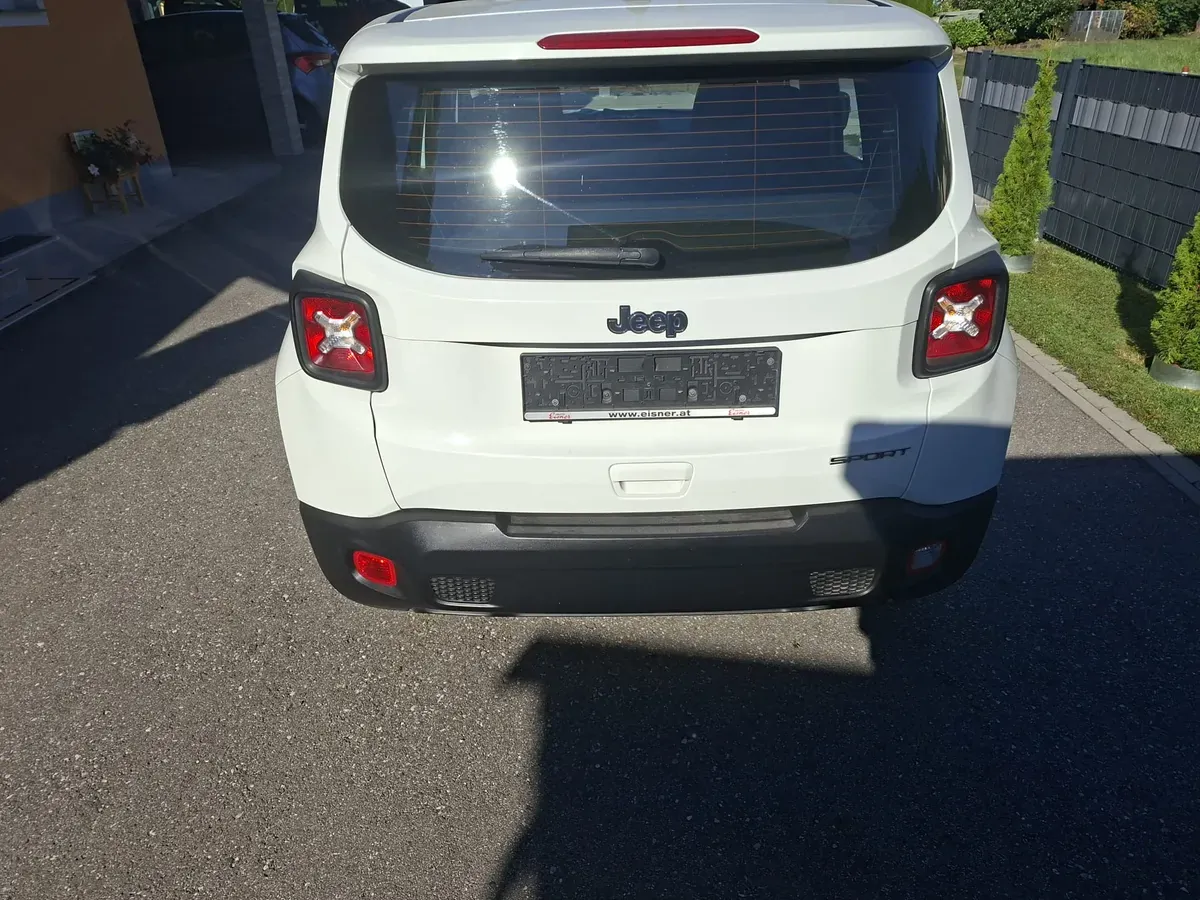 Jeep Renegade 2018 photo 2