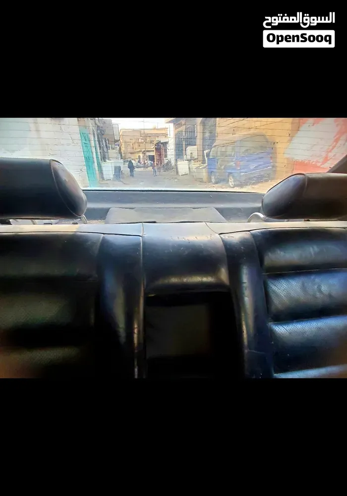Mercedes-Benz 230 1992 photo 3