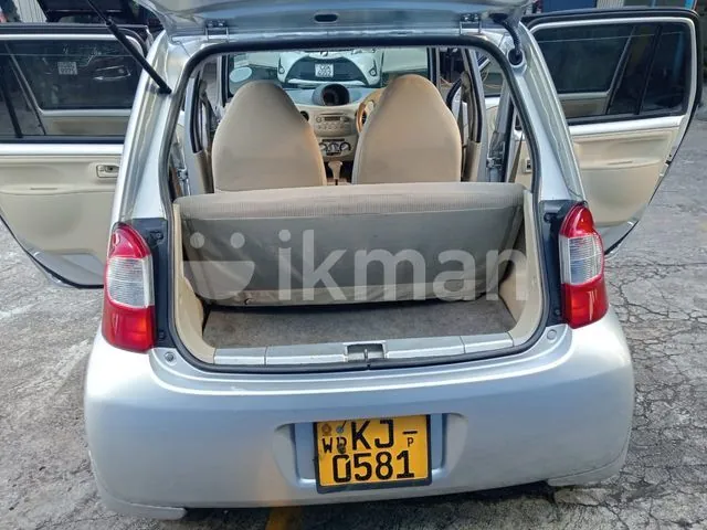 Daihatsu Esse 2010 photo 4