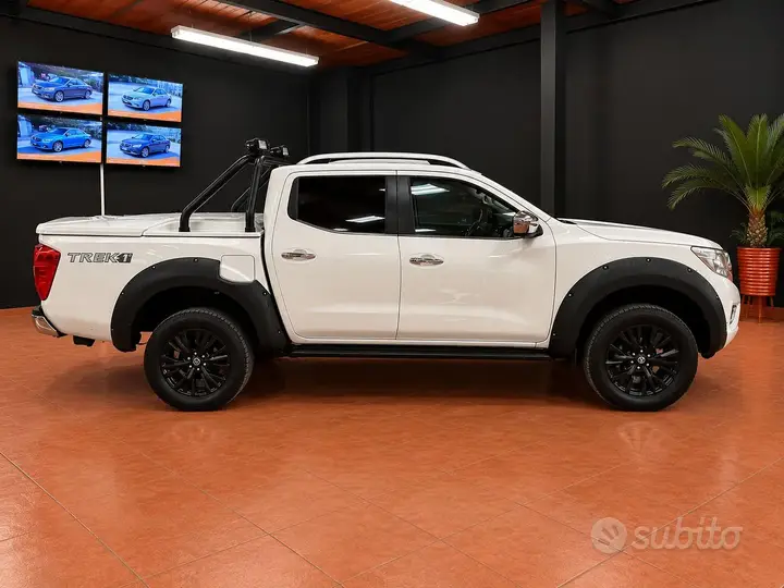 Nissan Navara 2017 photo 5