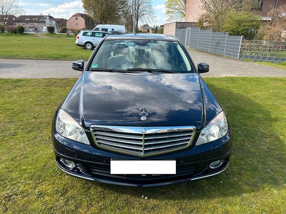 Mercedes-Benz C 200 Cgi