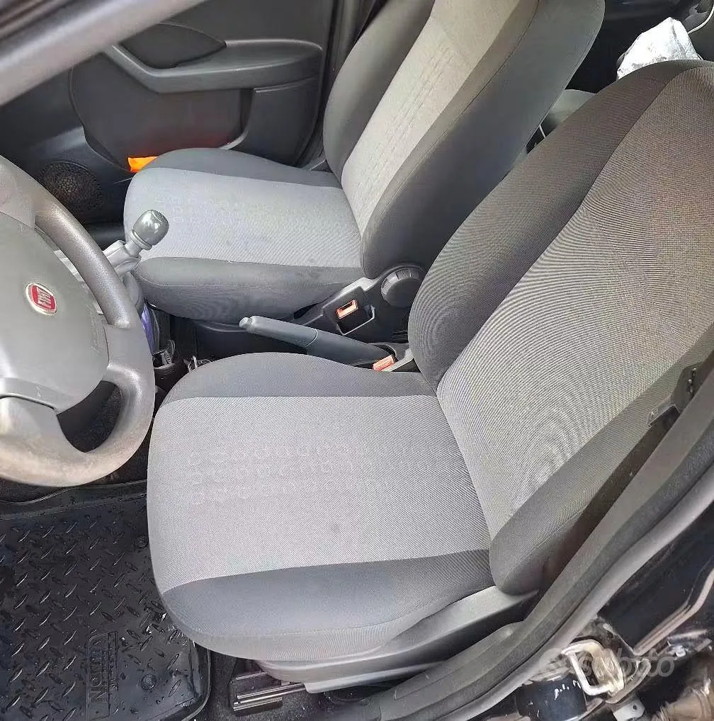 Fiat Panda 2023 photo 2