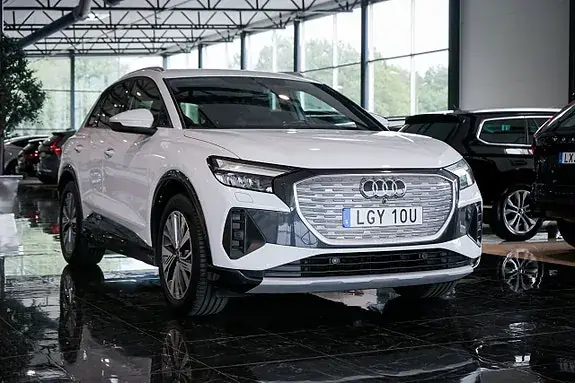 Audi Q4 E-Tron 2023 photo 3