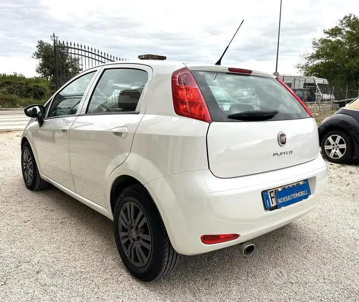 Fiat Punto 2017 photo 4