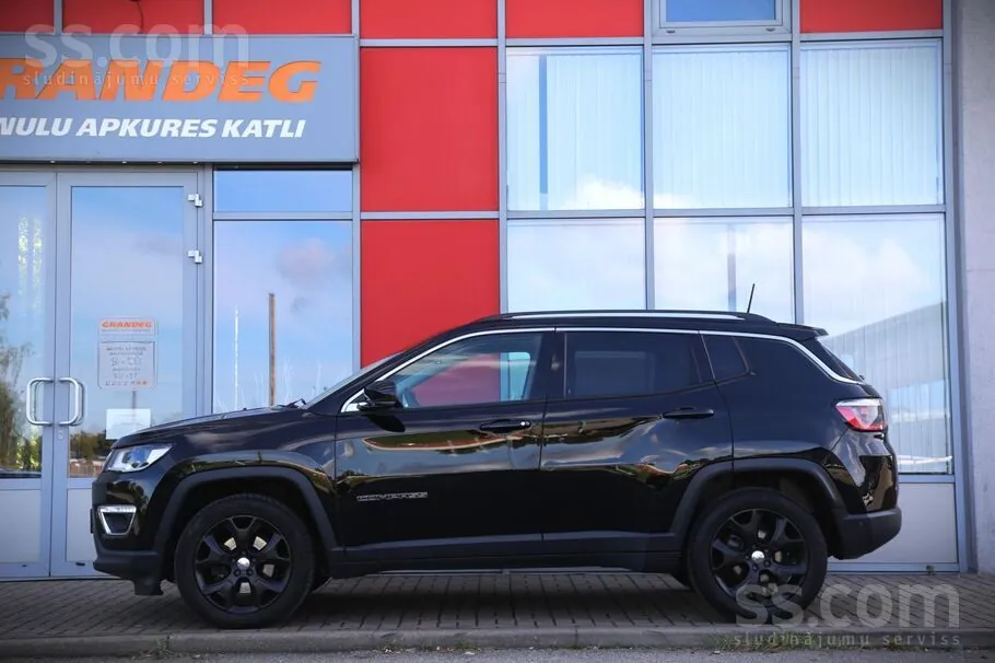 Jeep Compass 2017 photo 2