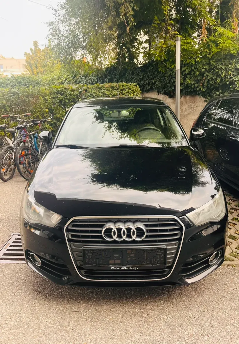 Audi A1 2012 photo 2