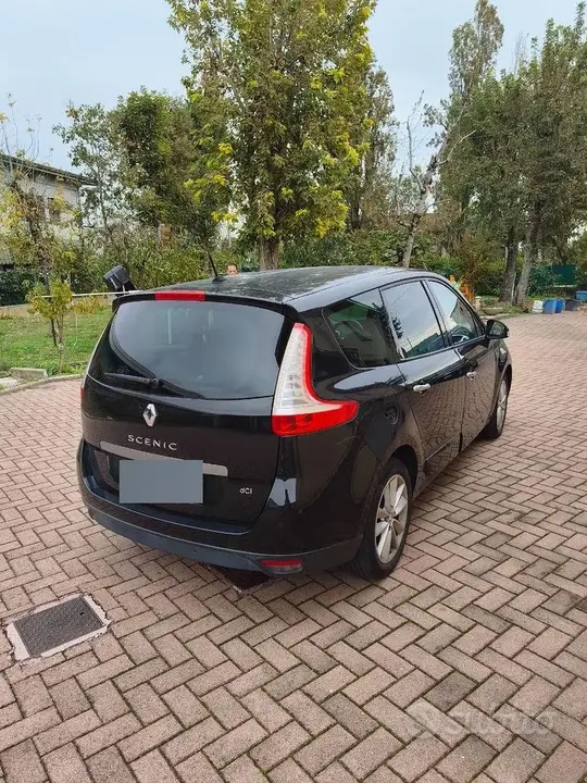 Renault Scenic 2010 photo 5