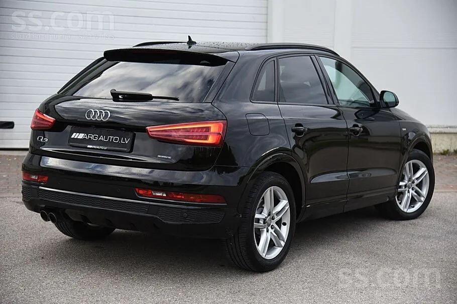 Audi Q3 2015 photo 5