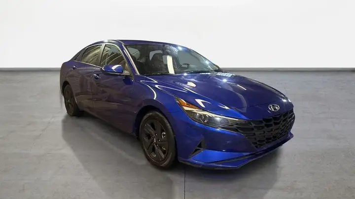 Hyundai Elantra 2023 photo 2
