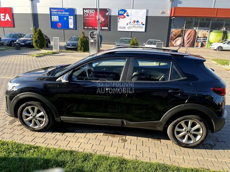 Kia Stonic 2023 photo 3