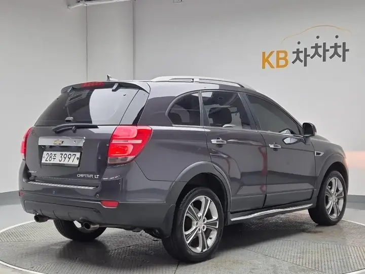 Chevrolet Captiva 2012 photo 3