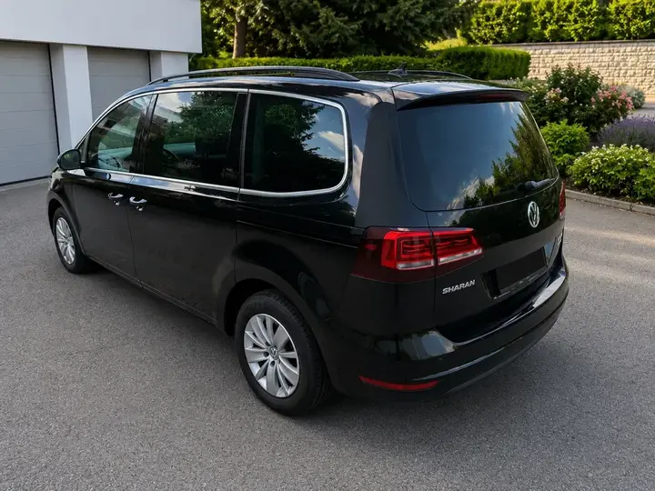Volkswagen Sharan 2019 photo 2