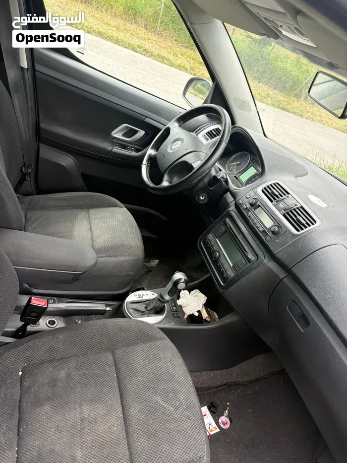 Skoda Roomster 2009 photo 2
