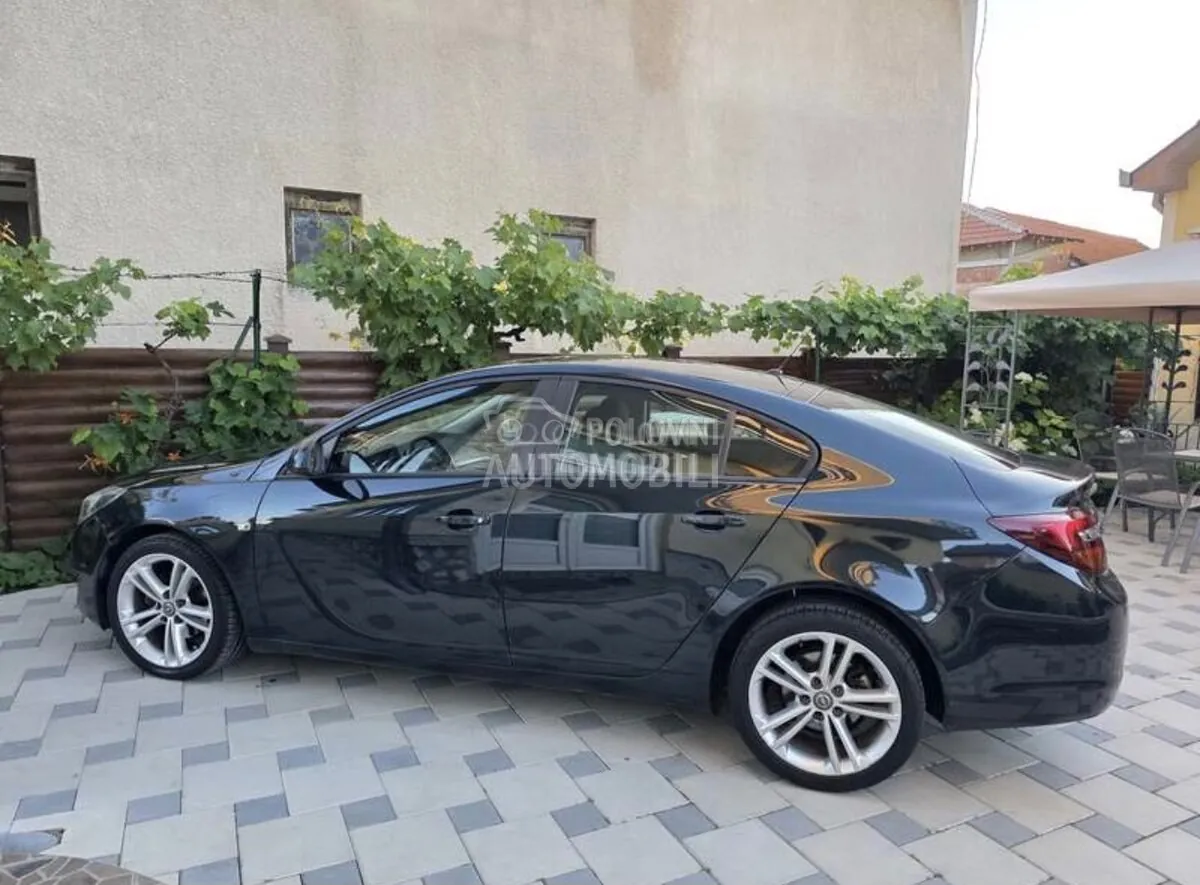 Opel Insignia 2014 photo 2