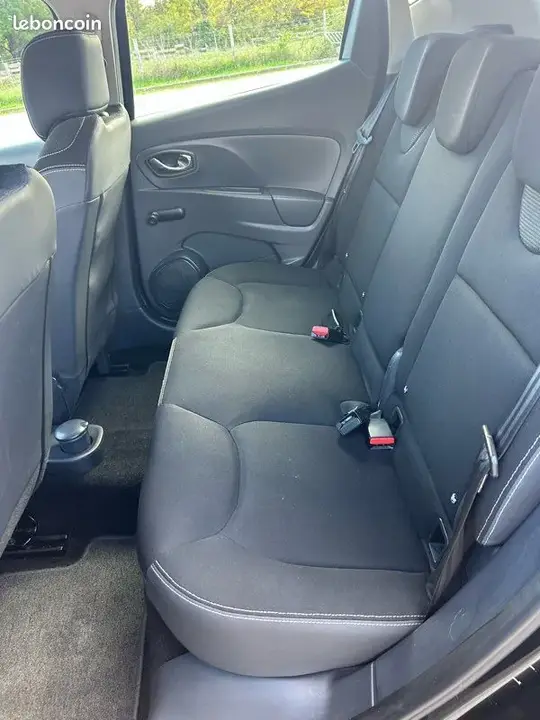Renault Clio 2012 photo 5