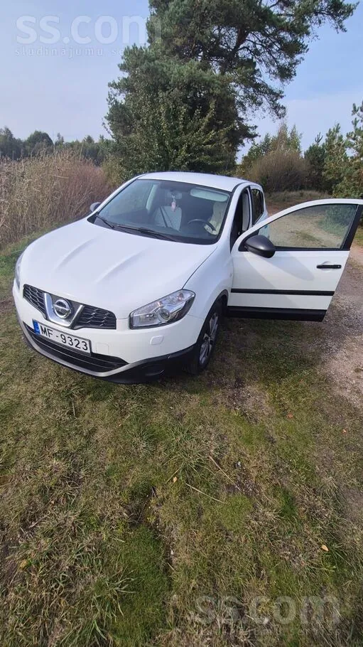 Nissan Qashqai 2012 photo 5