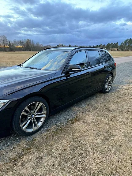 BMW 318D 2015 photo 3