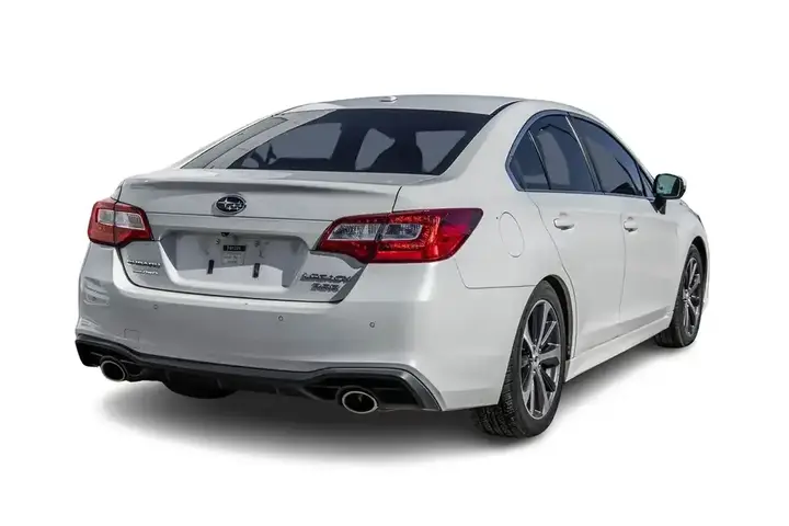 Subaru Legacy 2019 photo 4