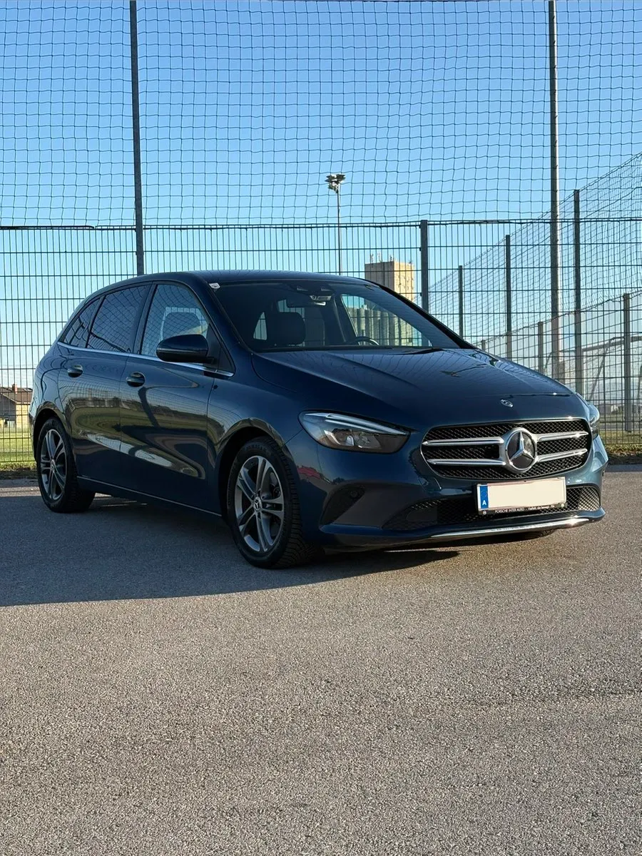 Mercedes-Benz B-Class 2019 photo 3