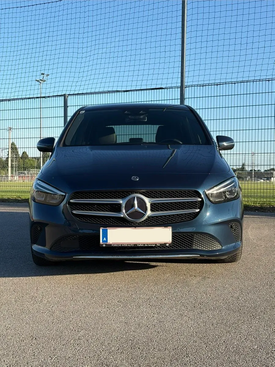 Mercedes-Benz B-Class 2019 photo 2