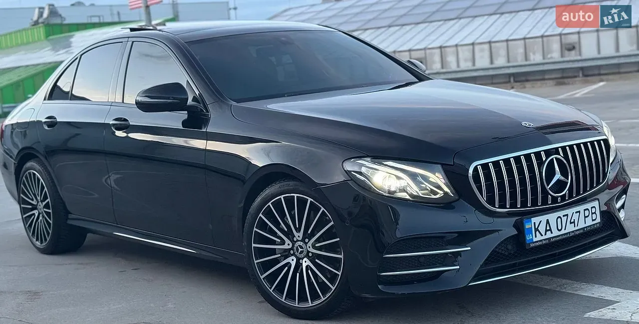 Mercedes-Benz E-Class 2018 photo 3