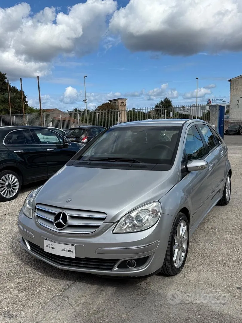 Mercedes-Benz B 2005 photo 3