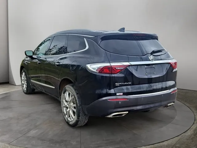 Buick Enclave 2023 photo 3