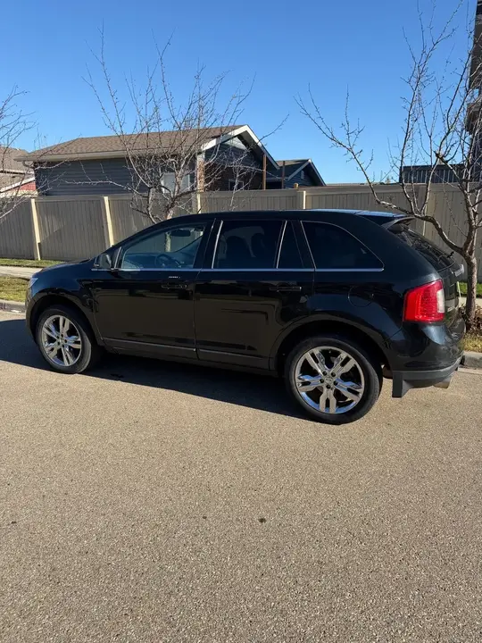 Ford Edge 2013 photo 2