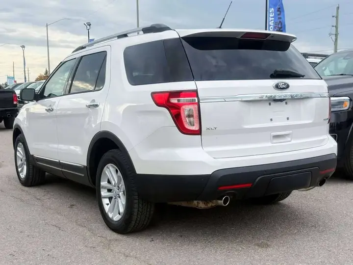 Ford Explorer 2014 photo 2