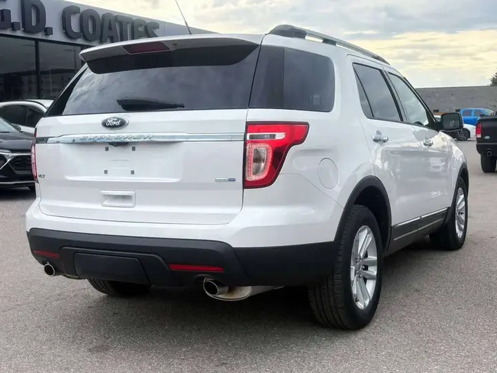 Ford Explorer 2014 photo 4