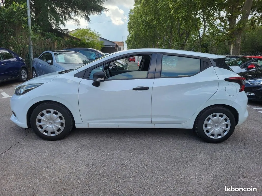 Nissan Micra 2018 photo 3