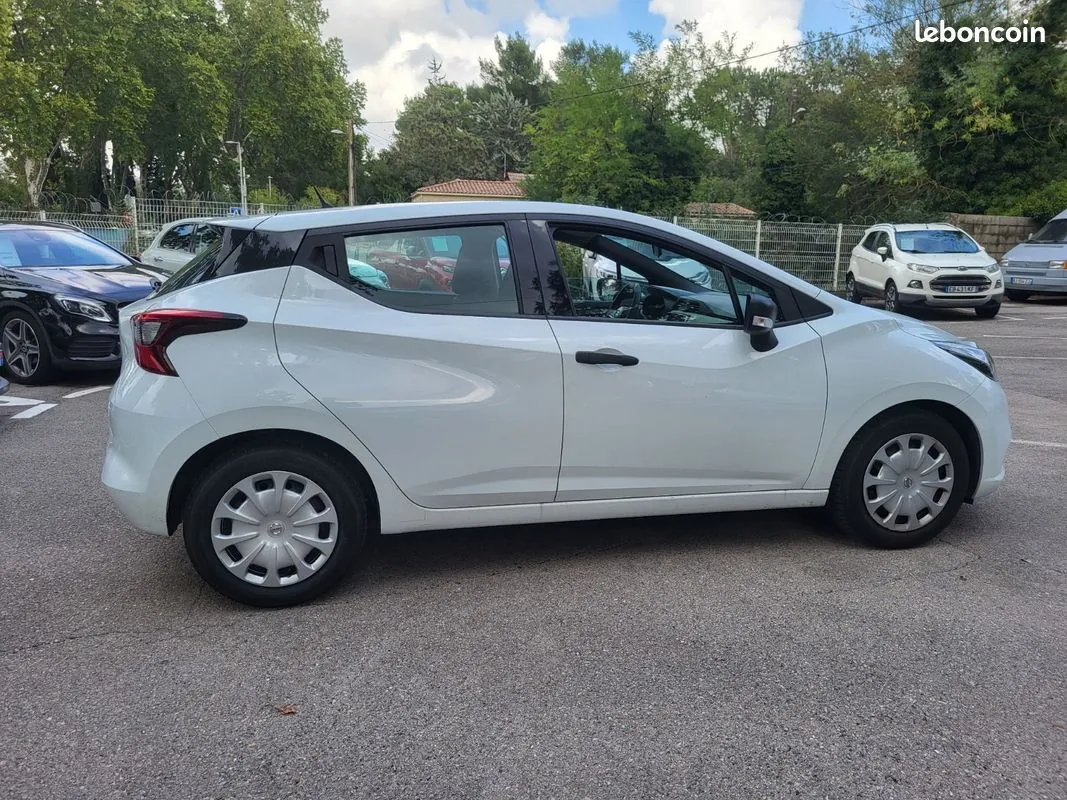 Nissan Micra 2018 photo 4