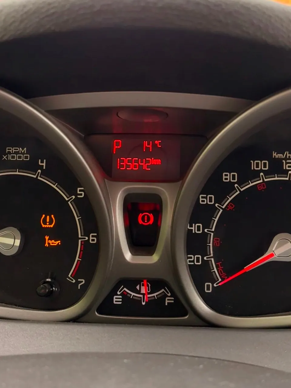 Ford Fiesta 2011 photo 4