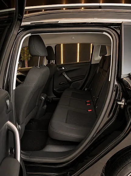 Peugeot 2008 2015 photo 5