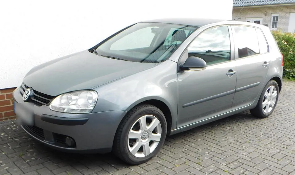 Volkswagen Golf V