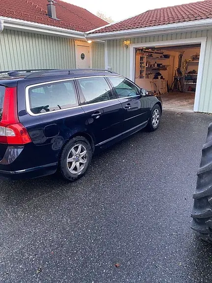 Volvo V70 2011 photo 3