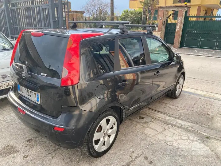 Nissan Note 2008 photo 4