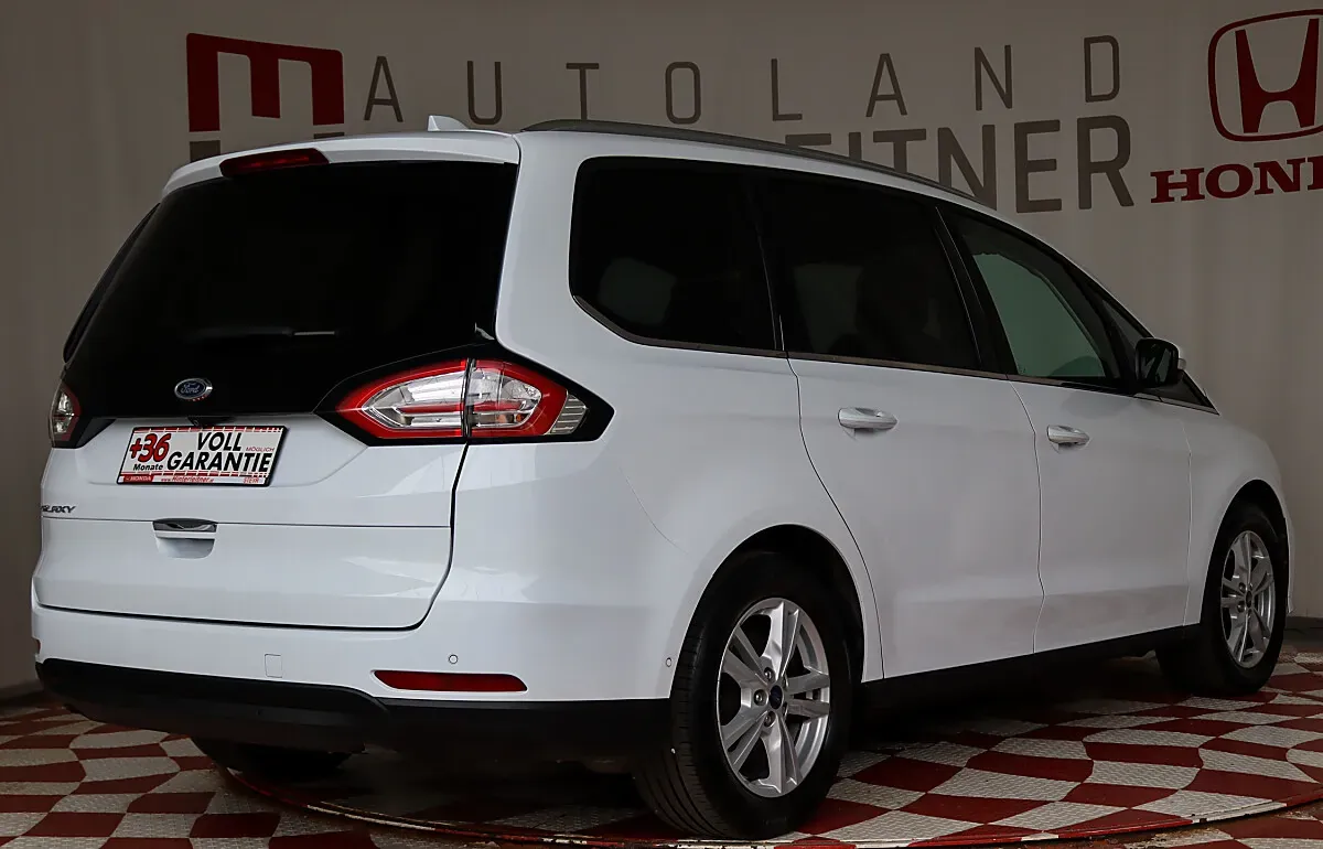 Ford Galaxy 2022 photo 2