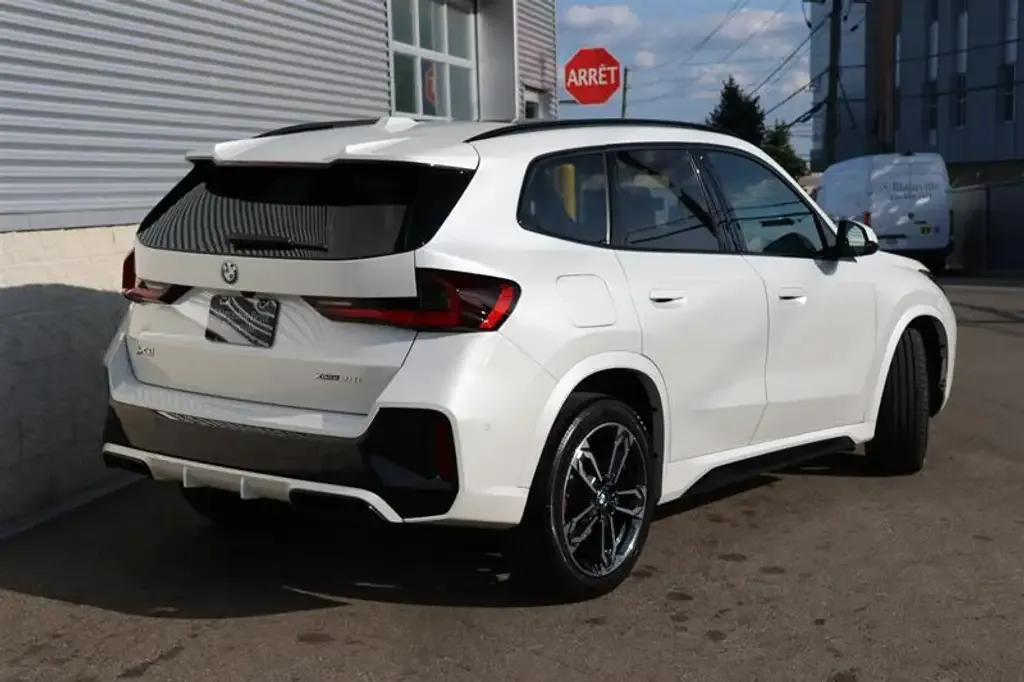 BMW X1 2025 photo 2