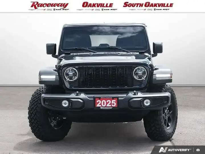 Jeep Wrangler 2025 photo 2