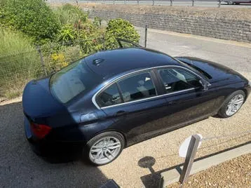 BMW 3 Series 2015 photo 2