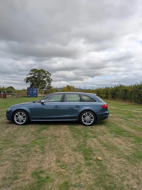 Audi S4 Avant 2015 photo 5