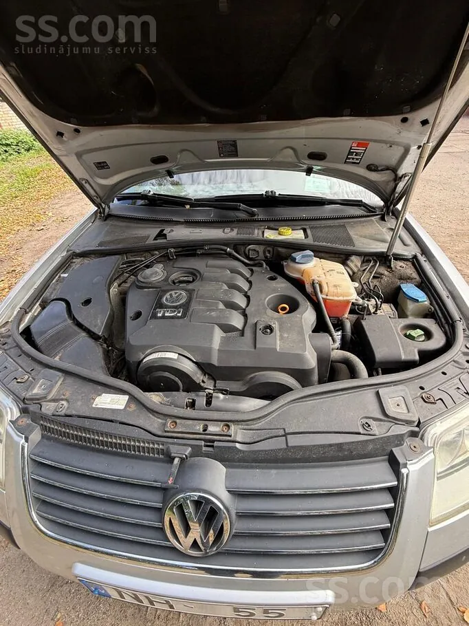 Volkswagen Passat 2004 photo 5